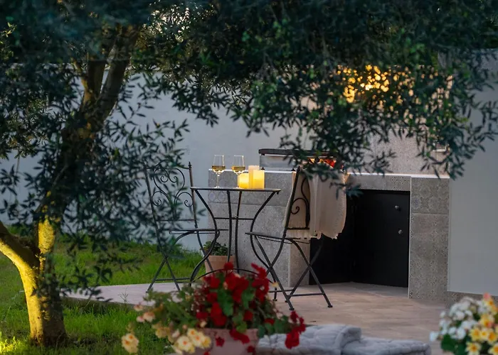 Canziana By Briskva Pula