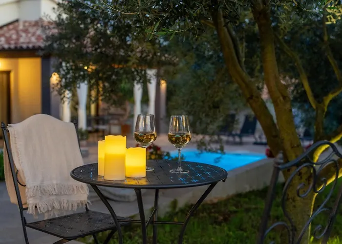 Canziana By Briskva *