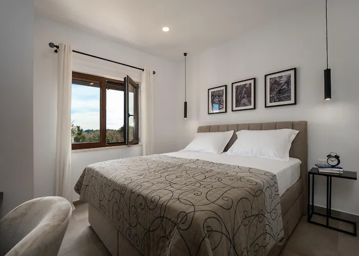 Villa Canziana By Briskva